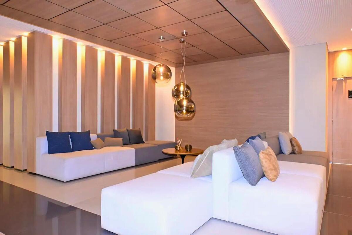 Apartamento Ap 12º Andar, Proximo De Cgh E Vaga Com Manobrista